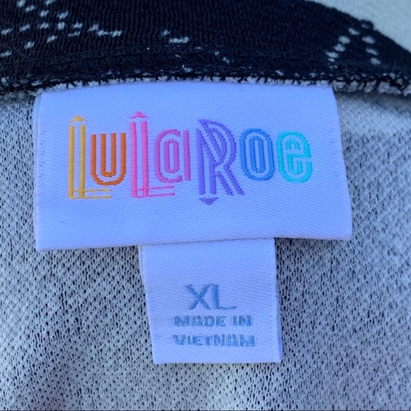 LuLaRoe Cassie - Picture 4 of 6